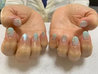 ネイル 手塚 里奈のネイルデザイン