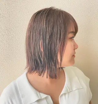 ミディアム カラー 沢田 瞳のヘアスタイル