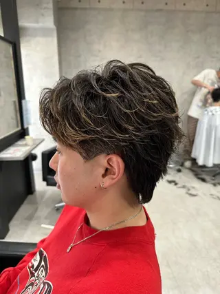 ショート パーマ メンズ ユウ🪄 パーマ指名No1のヘアスタイル