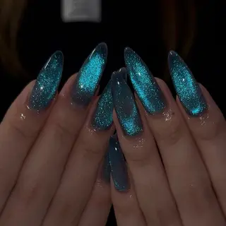 ネイル Sarina ⋆⭒˚ mavieのネイルデザイン