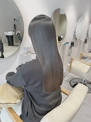 ロング 髪質改善✨縮毛矯正✨ が得意‼️高島英隆のヘアスタイル