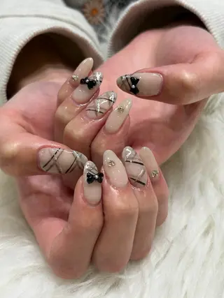 ネイル GO TODAY シェアサロン 渋谷Orla店所属・シオリ ⪩⪨のネイルデザイン