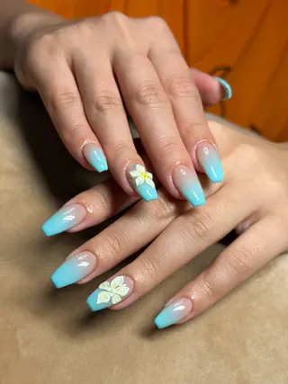 ネイル efa's  EyeNail-おもろまち-所属・efa Nail 🌺Okinawaのネイルデザイン