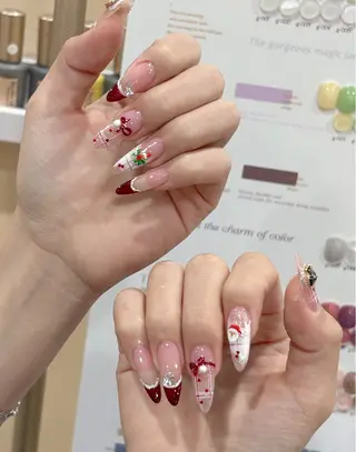 ネイル MQueen ネイルサロンマルのネイルデザイン