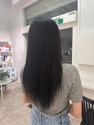 カラー behive  駅前店所属・髙橋 百花のヘアスタイル