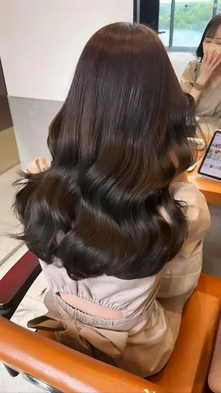 ロング カラー classic 新横浜所属・大人girly🛋️ 🤍yukakoのヘアスタイル