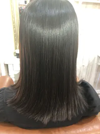 セミロング 🐆アンドウ チカコ🦓のヘアスタイル