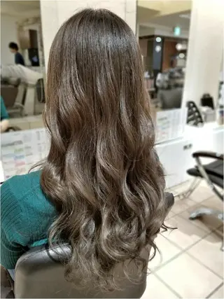 ロング カラー ヘアアレンジ 【髪質改善美容師】t occa茨木篠原健太のヘアスタイル