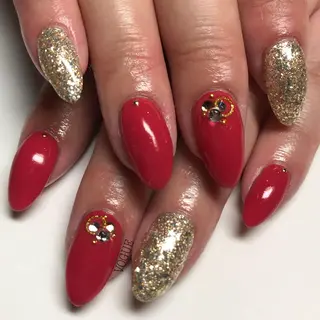 ネイル VOGUE ×SWANのネイルデザイン