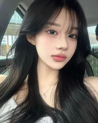 ロング カラー 韓国風暗髪ヘア🤍 🫧MIREIのヘアスタイル