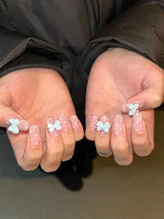 セミロング Nbibi nail salonのネイルデザイン