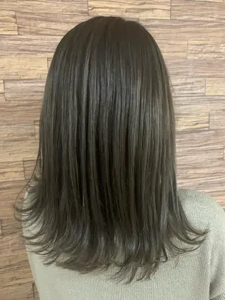 ロング 有坂 里恵のヘアスタイル