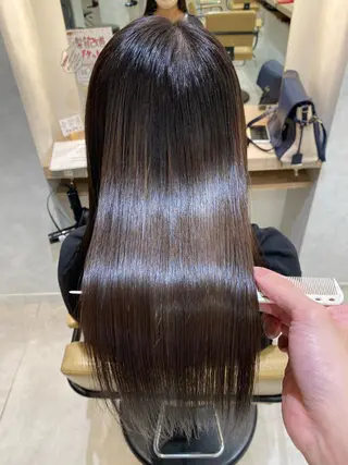 セミロング ⭐️⭐️縮毛矯正の スペシャリスト松本✨のヘアスタイル