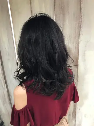 セミロング カラー 丸山 史香のヘアスタイル