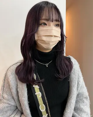 セミロング カラー 切りっぱなしボブ/ ブリーチカラー/大塚のヘアスタイル