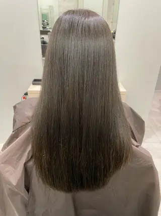 ロング カラー パーソナルカラー 藤本夢のヘアスタイル