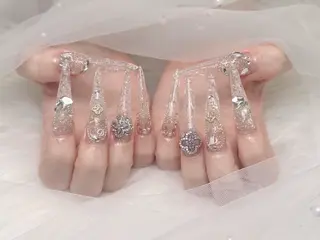 ネイル lucky nail 歌舞伎町のネイルデザイン