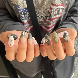 ネイル 小川 柚香のネイルデザイン