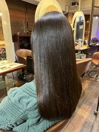 ロング emerge川崎店所属・髪質改善/縮毛矯正 YUUKIのヘアスタイル
