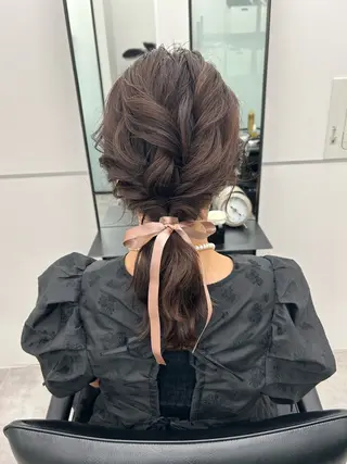 セミロング ヘアアレンジ 顔骨格似合わせカット 乾陽菜のヘアスタイル