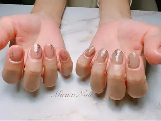 ネイル 市川 麻衣子のネイルデザイン