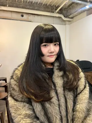 ロング HEW所属・Sanaダブルカラー ✨️パルコ徒歩1分のヘアスタイル