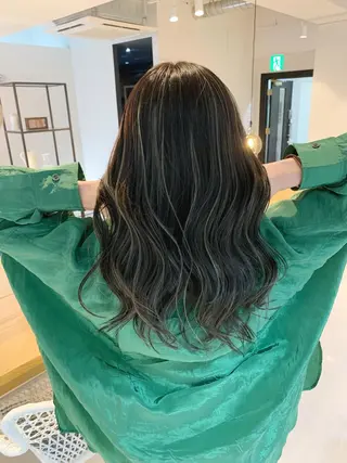 ロング カラー schon 仙台のヘアスタイル