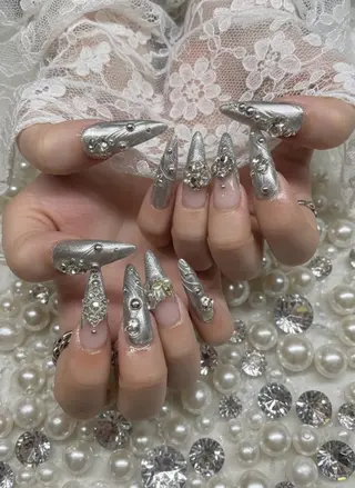 ネイル TUNEHA堂 矢場町栄5丁目のネイルデザイン