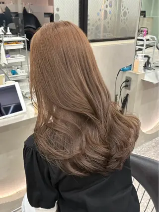 カラー Lond mare所属・あ い か 🎀 レイヤーカットのヘアスタイル