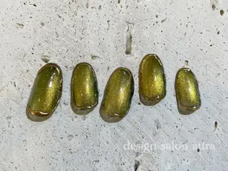 ネイル 根津 綾子のネイルデザイン