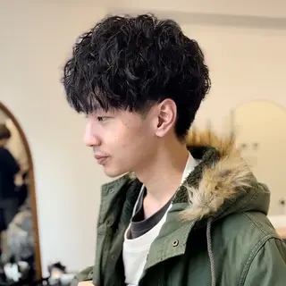 ショート メンズ ブリーチなし/レイヤ ー特化🌈Tommyのヘアスタイル