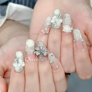 ネイル Queens マオのネイルデザイン