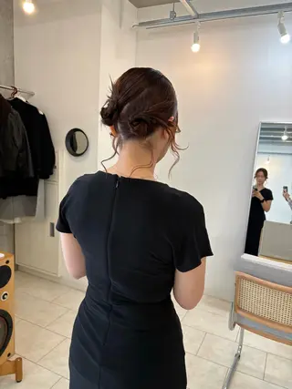 ミディアム ヘアアレンジ NOUN所属・eri kinjoのヘアスタイル