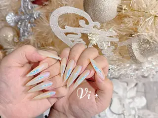ネイル ✨Nailsalon Vi+✨のネイルデザイン