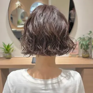 ミディアム パーマ AMI ウルフ/ショートのヘアスタイル