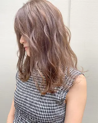カラー 透明感/オリーブ/ グレージュ/YUKAのヘアスタイル