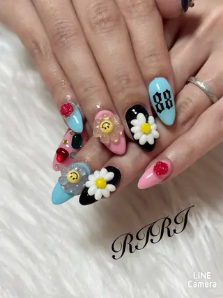 ネイル riri オーナーのネイルデザイン
