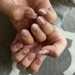 ネイル Ulu  Nail 🌱MOMOKAのネイルデザイン