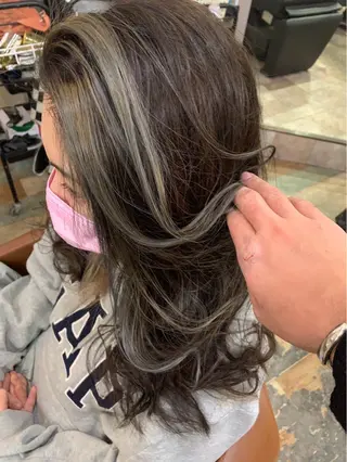 セミロング カラー Hair's RooMのヘアスタイル