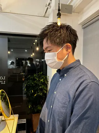 ショート メンズ ダメージレスブリーチ /艶髪/横須賀智也のヘアスタイル