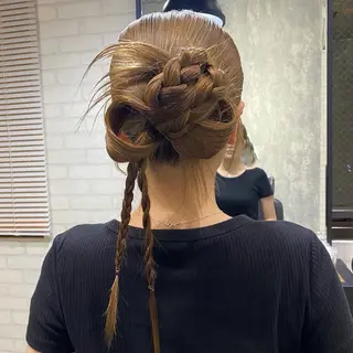 ロング ヘアアレンジ shiori/透明感 /顔周り/髪質改善のヘアスタイル