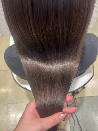 ロング カラー ベージュカラー⌇﻿ くびれヘア.𐙚心音のヘアスタイル