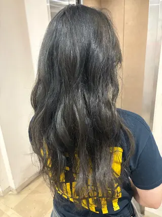 ロング カラー 野口 和真のヘアスタイル