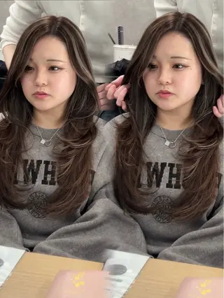 ミディアム 横坂 菜々子のヘアスタイル