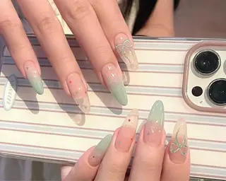 ネイル BEAUTY NAIL SALON所属・beautynail Emiのネイルデザイン