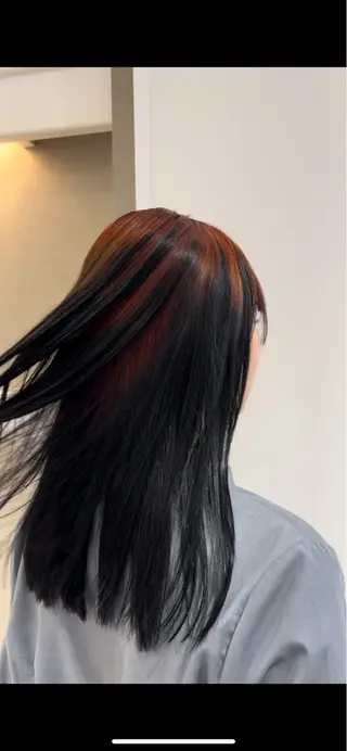 セミロング カラー karin🌛ボブ/ 透明感たっぷりカラーのヘアスタイル