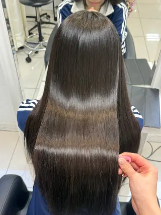 ロング パーマ 透明感ハイトーン 🪽☾mizukiのヘアスタイル