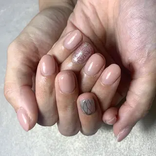 ネイル atelier　FIORITURA所属・FIORITURA aiのネイルデザイン