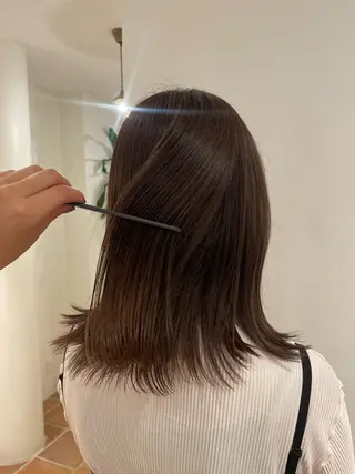 ミディアム ホリグチ ルナのヘアスタイル