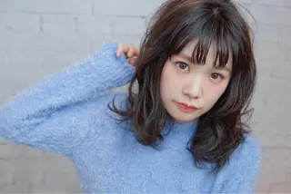 ミディアム カラー パーマ 髪質改善、エクステ 山口卓哉のヘアスタイル